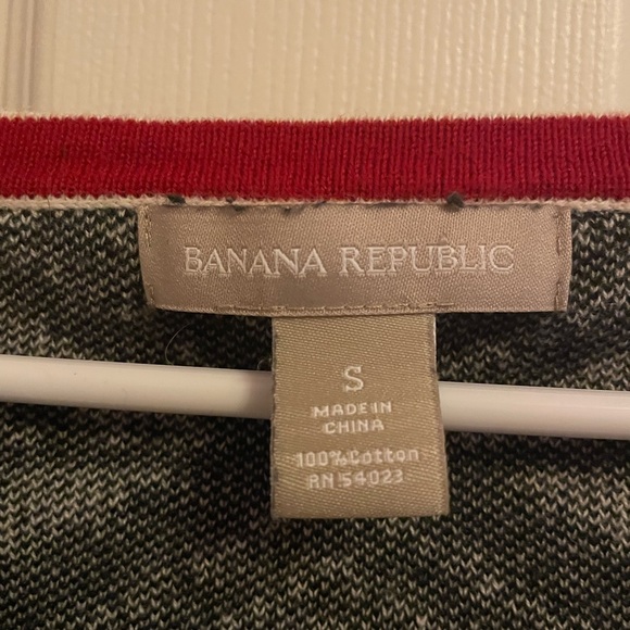 NWOT Banana Republic black and white sweater - Picture 3 of 6